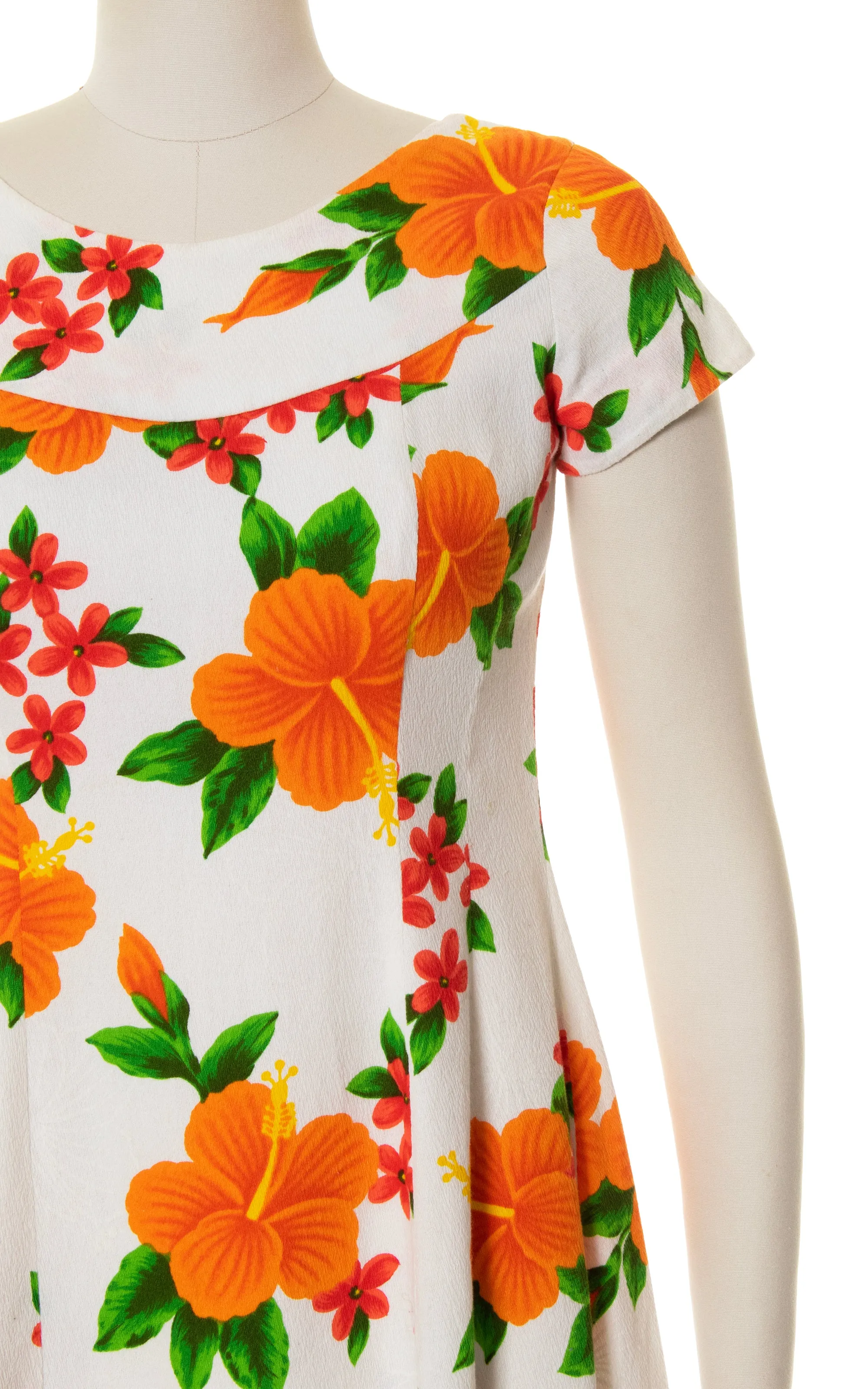 1960s 1970s Hawaiian Hibiscus Barkcloth Maxi Dress | small/medium