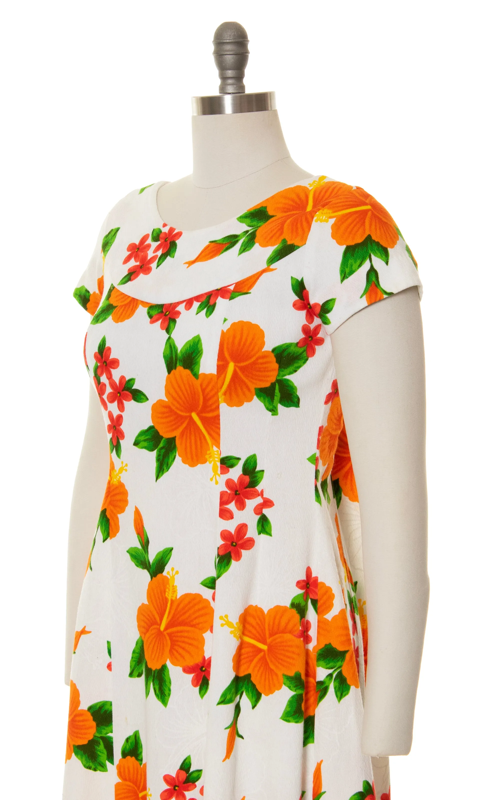 1960s 1970s Hawaiian Hibiscus Barkcloth Maxi Dress | small/medium