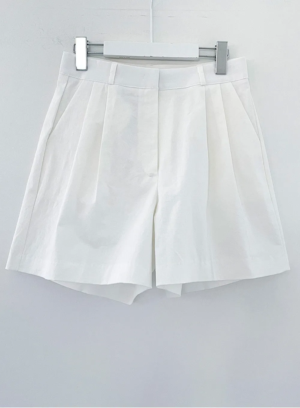 Cotton Pintuck Half Pants